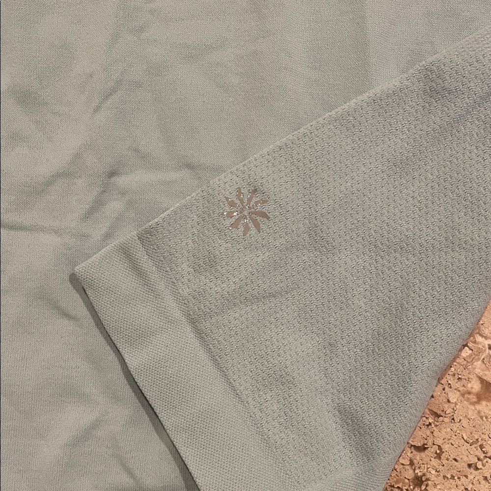 ATHLETA KIDS COMPRESSION TEE - Picture 2 of 4